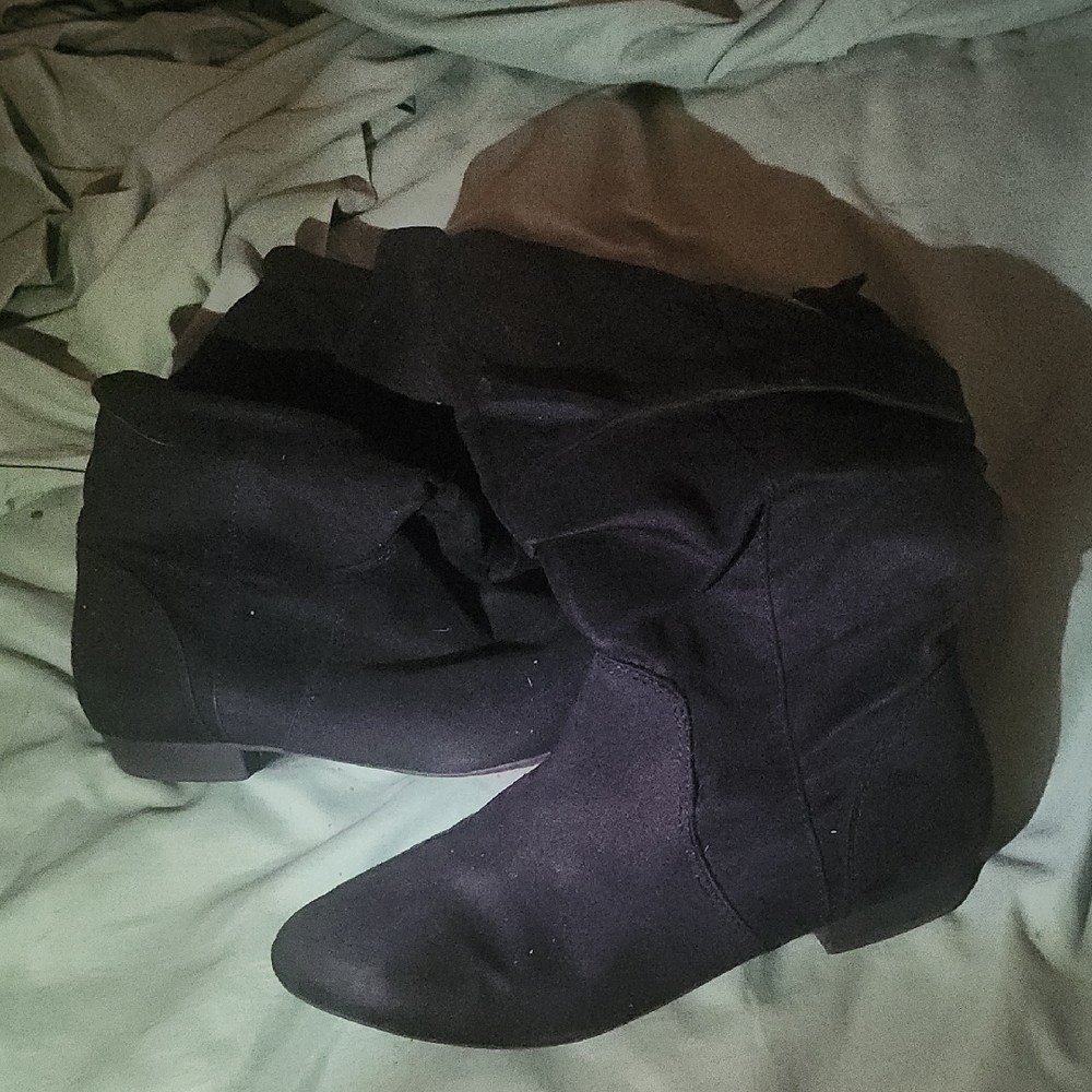 LOWER EAST SIDE Women's Black Boots